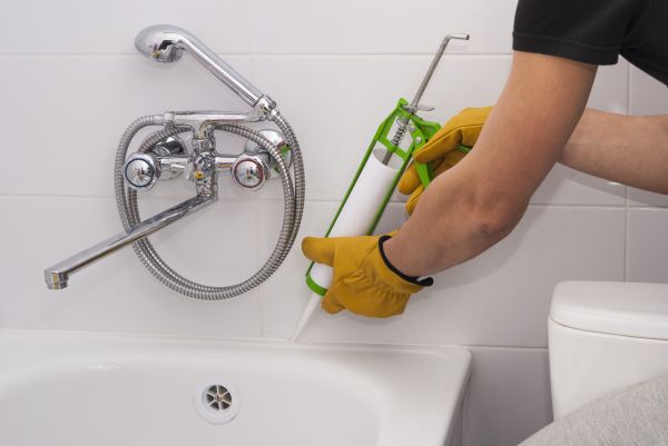 Bathtub Caulking in Placerville